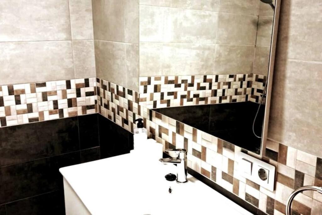דירות לוס כריסטיאנוס Big Apartament מראה חיצוני תמונה